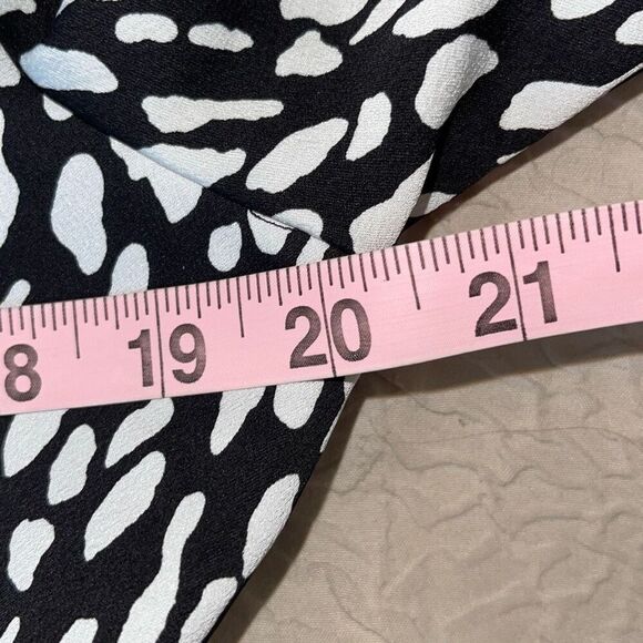J. Crew Womens‎ Leopard Print Peplum Blouse Top Black White Size 6 - Picture 7 of 8